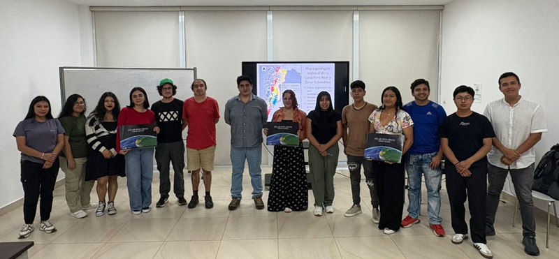 IIGE imparte conferencia científica en la Universidad IKIAM sobre la Evolución Geológica del Bloque Salado