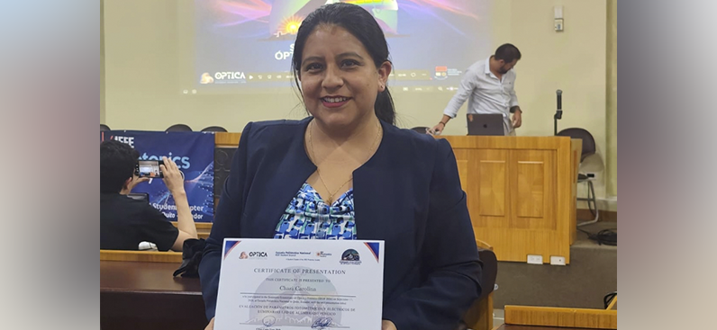 Experiencia del IIGE fue compartida en Seminario Nacional de Óptica y Fotónica